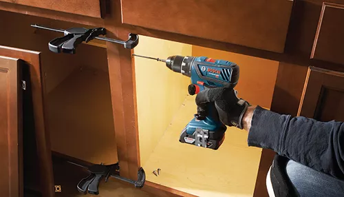 18 V Compact Tough Drill Driver_DDS181A_App_CabinetDrive