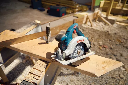 Circular-Saw-AMPShare-CORE18V-CCS180B-Bosch-Saws-Circular-Saw-jobsite-3 Circular-Saw-AMPShare-CORE18V-CCS180B-Bosch-Saws-Circular-Saw-jobsite-3