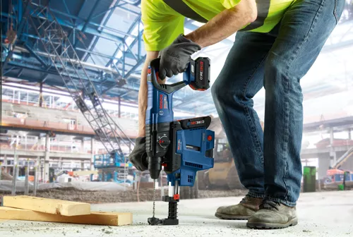 cordless-rotary-hammer-bulldog-18v-AMPshare-CORE18V-GBH18V-26D-GDE18V26D-Small-Dia-bosch-app-floor-1