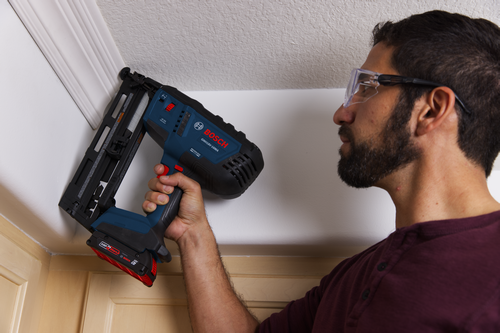 Bosch-Cordless-Angled-Finish-Nailer-GNH18V-16MA-App-7