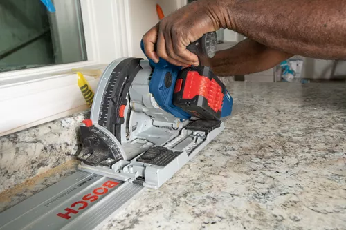 cordless-track-saw-18v-AMPshare-CORE18V-GKT18V-20GCL-GKT18V-20GCL14-bosch-app-03 cordless-track-saw-18v-AMPshare-CORE18V-GKT18V-20GCL-GKT18V-20GCL14-bosch-app-03