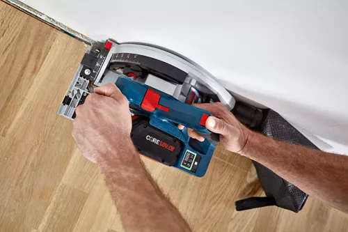 Cordless-track-saw-18v-AMPshare-CORE18V-GKT18V-20GC-Bosch-app-04 Cordless-track-saw-18v-AMPshare-CORE18V-GKT18V-20GC-Bosch-app-04