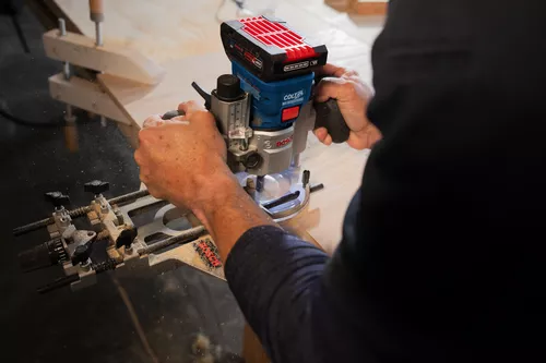 Bosch-Cordless-Palm-Router-Colt-GKF18V-25-App-1