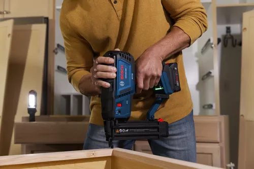 cordless-brad-nailer-18V-GNH18V-18M-bosch-app-9 cordless-brad-nailer-18V-GNH18V-18M-bosch-app-9