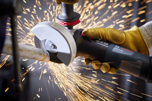 Cordless-Angle-Grinder-GWS14-50B-Bosch-Cutting-Metal-Pipe-App-011