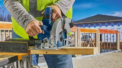 cordless-circular-saw-left-CORE18V-GKS18V-26L-bosch-app-01-2x4