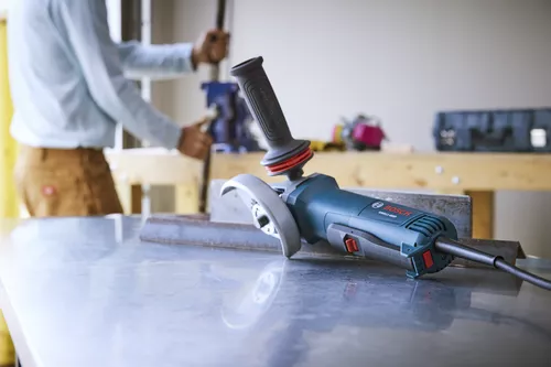 Corded-Angle-Grinder-GWS11-450P-Bosch-App-001